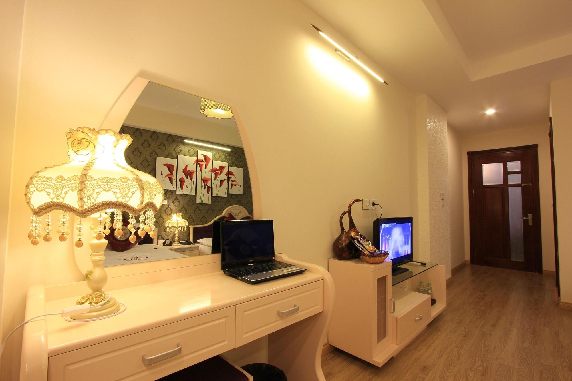 สเปลนดิด สตาร์ บูทิก โฮเต็ล Hotel ฮานอย ภายนอก รูปภาพ