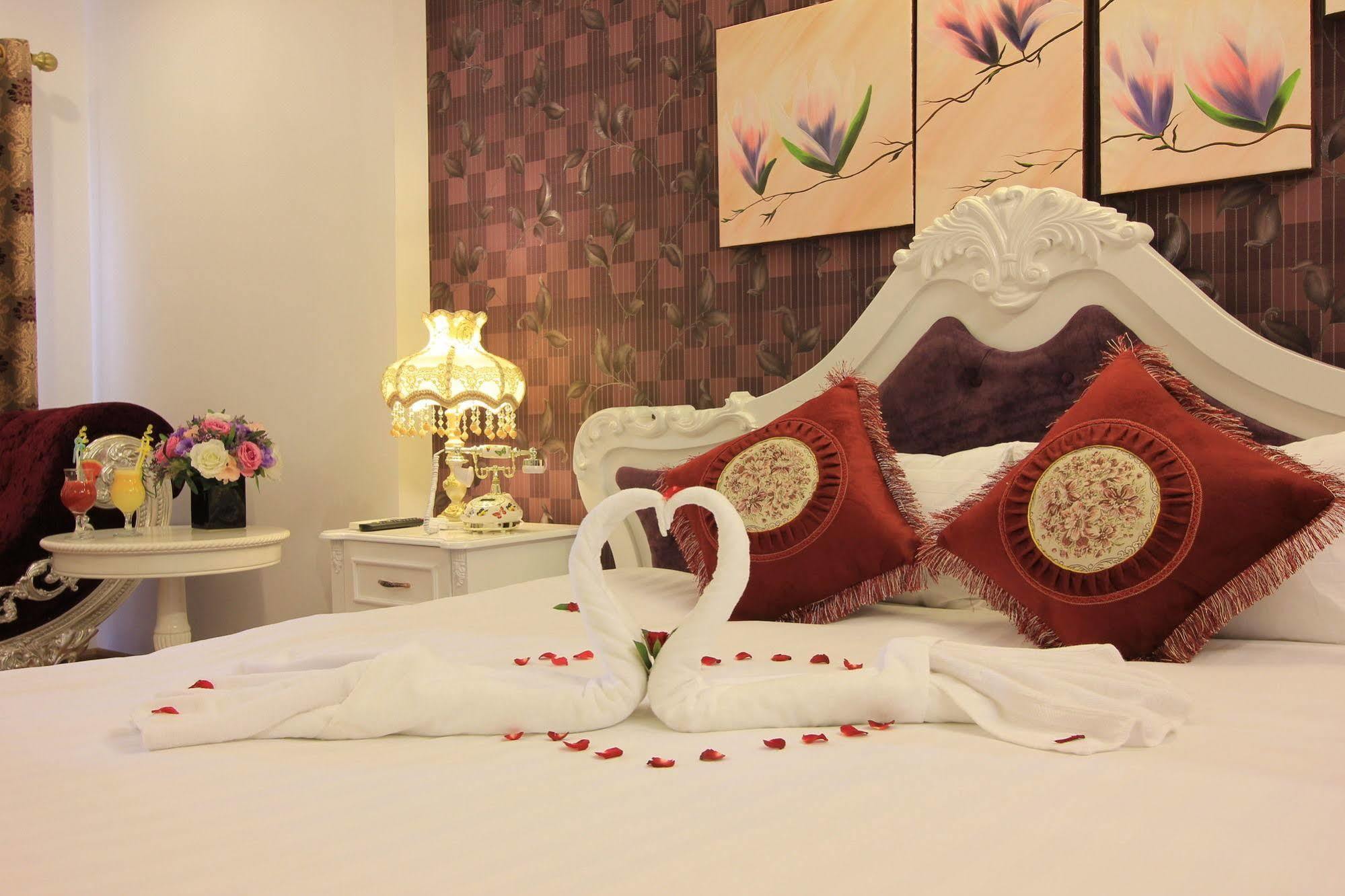 สเปลนดิด สตาร์ บูทิก โฮเต็ล Hotel ฮานอย ภายนอก รูปภาพ